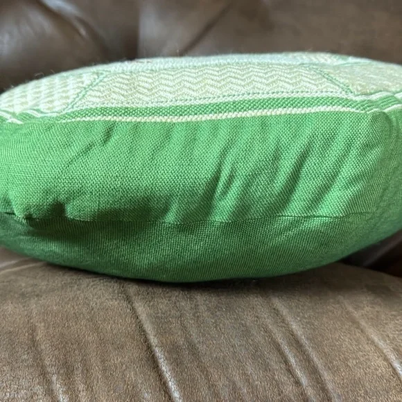 Vintage needlepoint pillow with exotic bird Handmade Approximately 17” x 17” - Picture 8 of 10